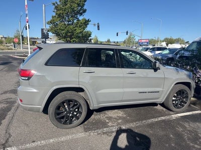 2021 Jeep Grand Cherokee Laredo X