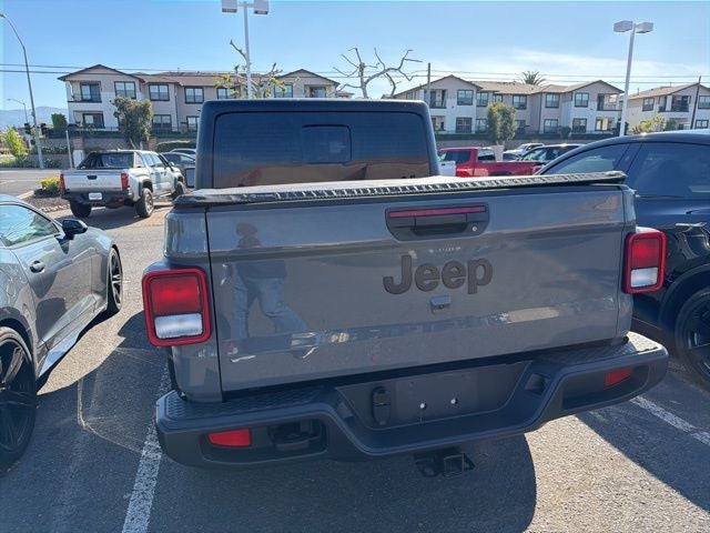 2023 Jeep Gladiator Sport