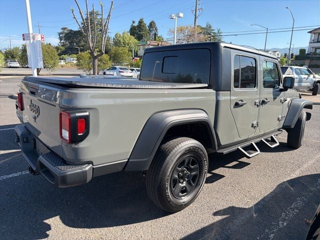 2023 Jeep Gladiator Sport