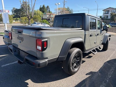 2023 Jeep Gladiator Sport