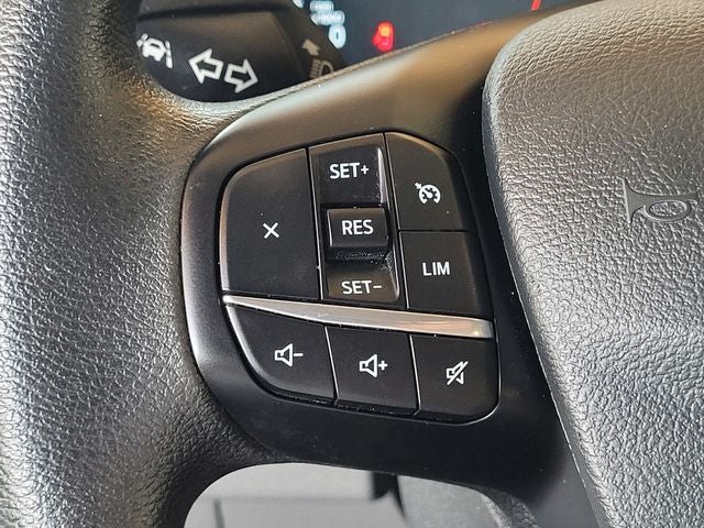 2025 Ford Transit-350 XLT w/ 15 passenger seating