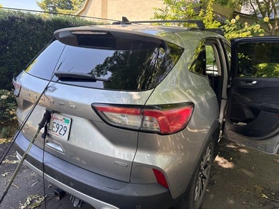 2022 Ford Escape Hybrid Titanium