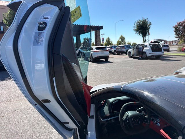 2024 Chevrolet Corvette Stingray 2LT