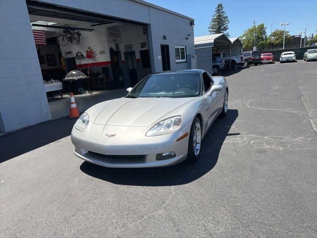 2005 Chevrolet Corvette Base