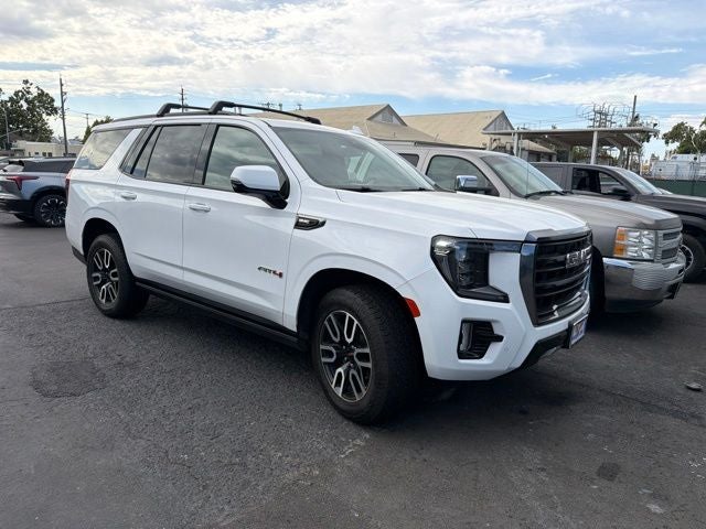 2023 GMC Yukon