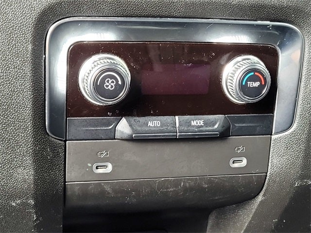 2022 GMC Yukon XL SLE