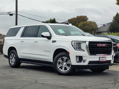 2022 GMC Yukon XL SLE