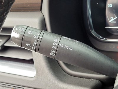 2022 GMC Yukon XL SLE