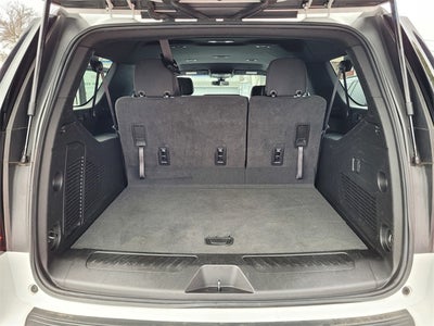 2022 GMC Yukon XL SLE