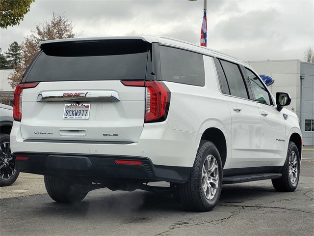 2022 GMC Yukon XL SLE