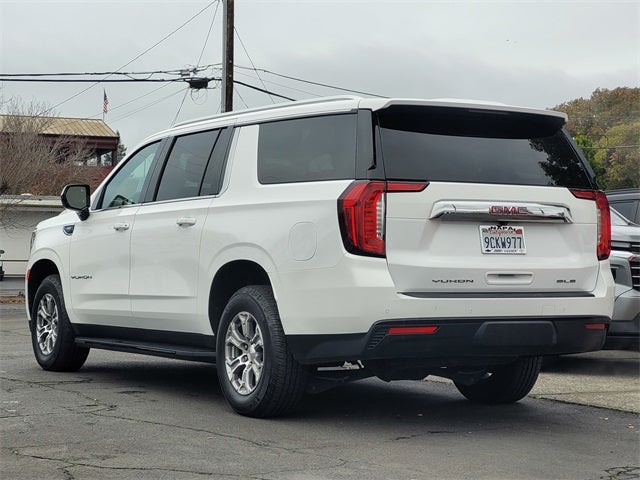 2022 GMC Yukon XL SLE