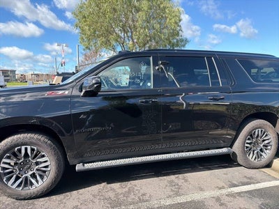 2025 Chevrolet Suburban Z71