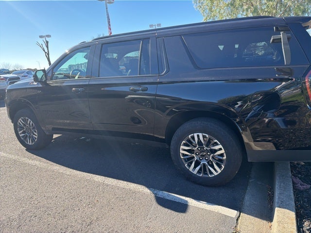 2025 Chevrolet Suburban Z71