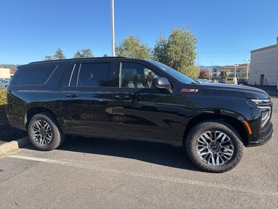 2025 Chevrolet Suburban Z71