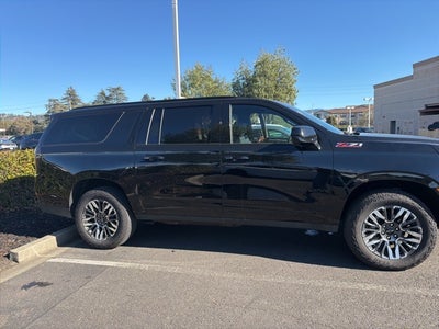 2025 Chevrolet Suburban Z71