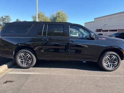 2025 Chevrolet Suburban Z71