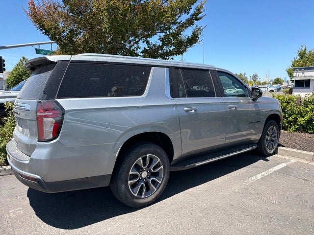 2024 Chevrolet Suburban LS