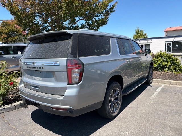 2024 Chevrolet Suburban LS