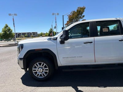 2024 GMC Sierra 2500HD Pro