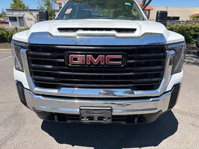2024 GMC Sierra 2500HD Pro