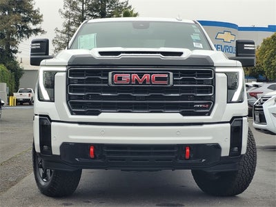 2025 GMC Sierra 2500HD AT4