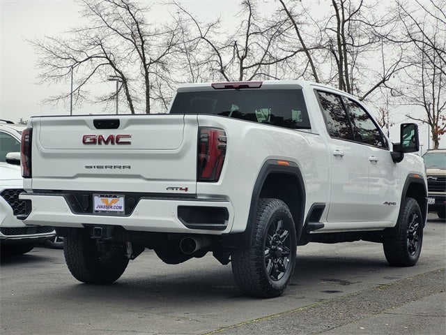 2025 GMC Sierra 2500HD AT4