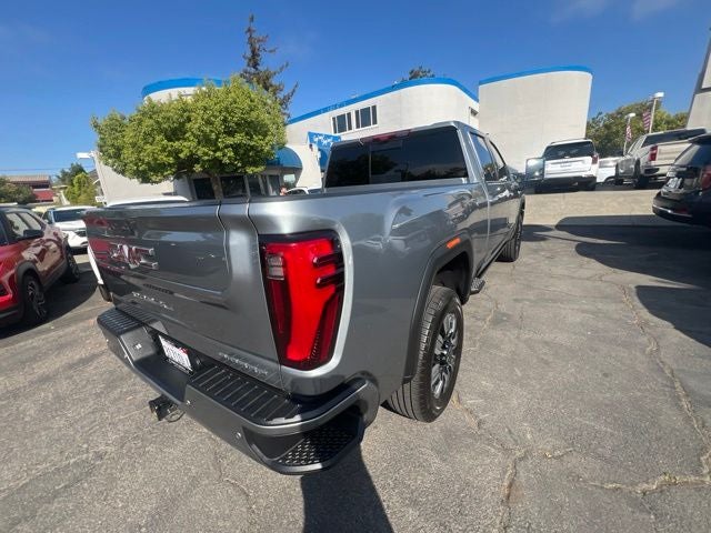 2025 GMC Sierra 2500HD Denali