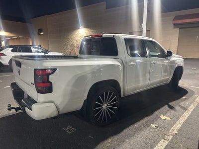 2022 Nissan Frontier SV