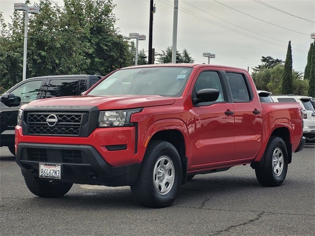 2022 Nissan Frontier S