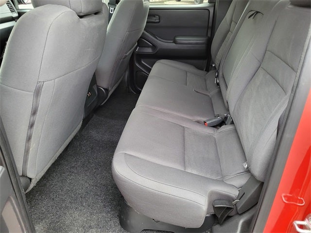 2022 Nissan Frontier S