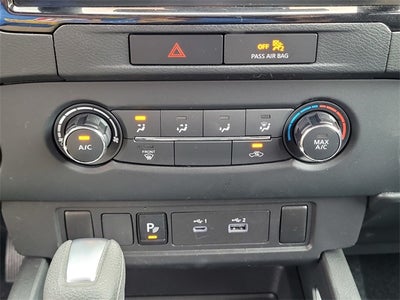 2022 Nissan Frontier S