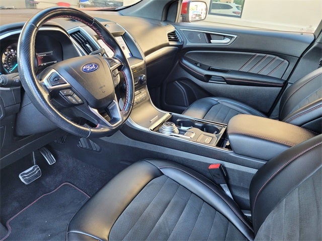 2020 Ford Edge ST Line