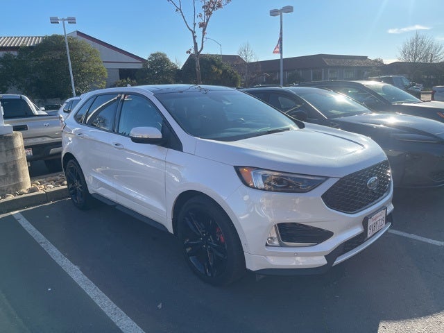 2019 Ford Edge