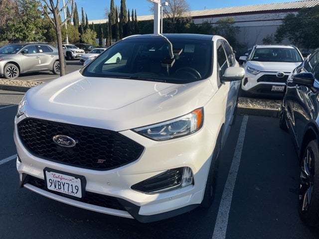 2019 Ford Edge ST
