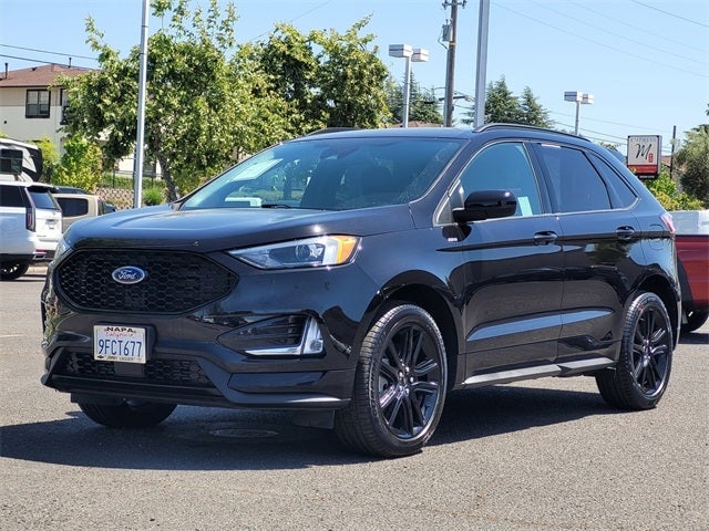 2022 Ford Edge ST Line