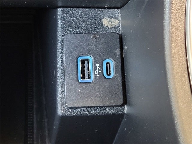 2022 Ford Edge ST Line