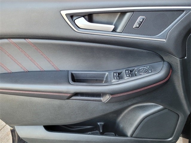2022 Ford Edge ST Line