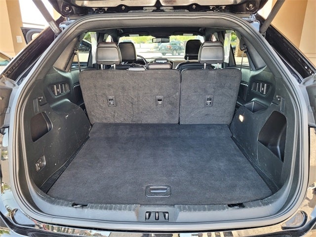 2022 Ford Edge ST Line