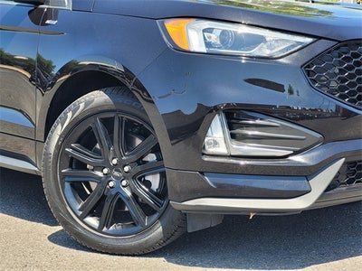2022 Ford Edge ST Line