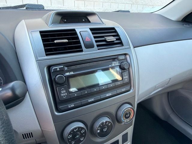 2012 Toyota Corolla LE