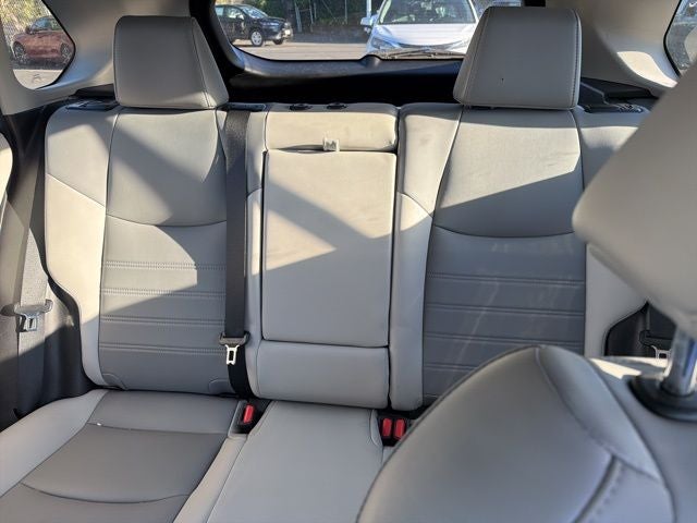 2021 Toyota RAV4 Hybrid XLE Premium