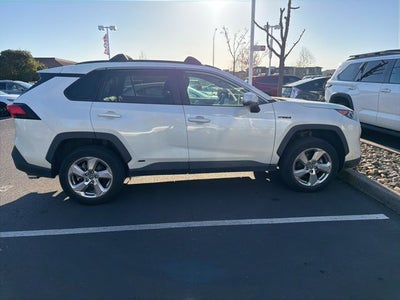 2021 Toyota RAV4 Hybrid XLE Premium
