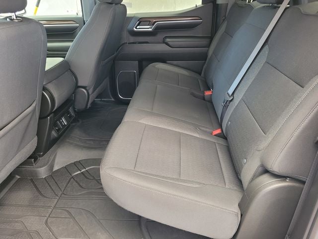 2022 Chevrolet Silverado 1500 LT - Photo 18