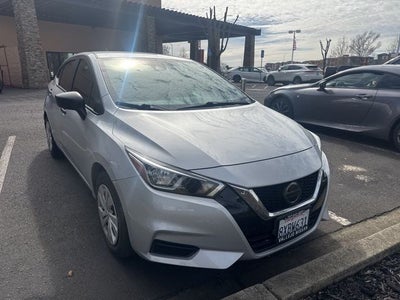 2021 Nissan Versa 1.6 S