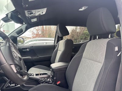 2022 Toyota Tacoma TRD Off-Road V6