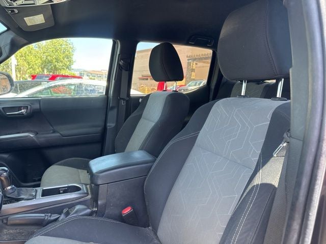 2022 Toyota Tacoma TRD Off-Road V6