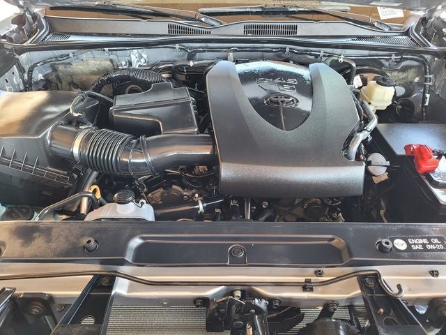 2018 Toyota Tacoma SR V6