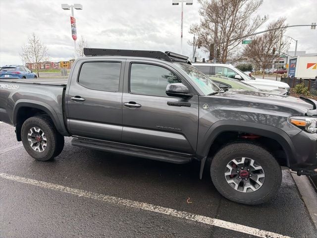 2022 Toyota Tacoma TRD Off-Road V6