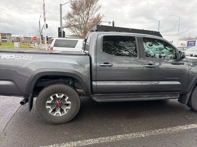 2022 Toyota Tacoma TRD Off-Road V6