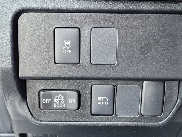 2022 Toyota Tacoma SR5 V6 Long Bed